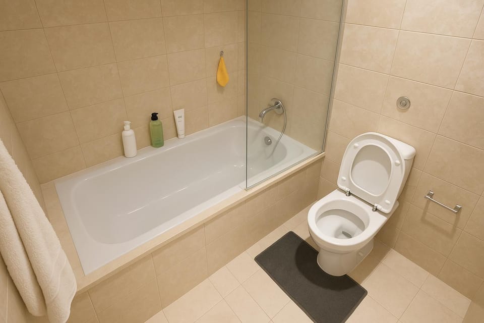 Shower, Toilet, Bathroom, Bath, towels