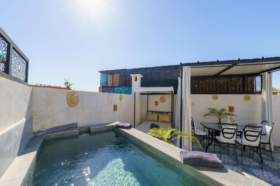 Day, View (from property/room), Pool view, Swimming pool