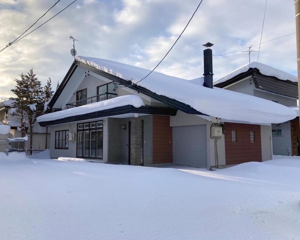 comma, nagayama House in Hokkaido Prefecture
