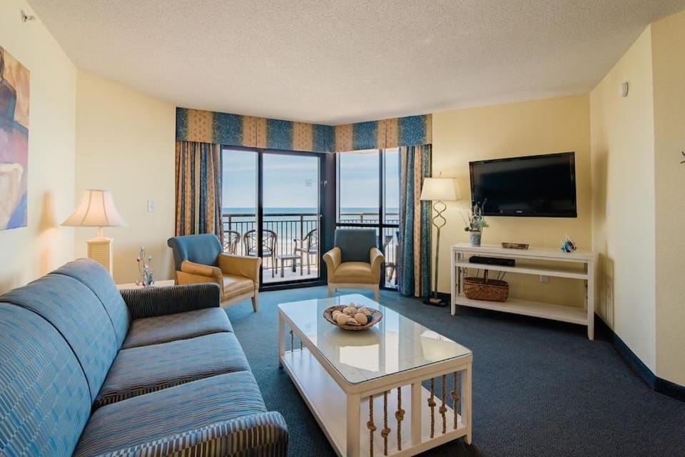 Ocean Reef Resort, Unit 626, 4 Bedroom, 3 Bath, Direct Oceanfront Apartment hotel in Myrtle Beach