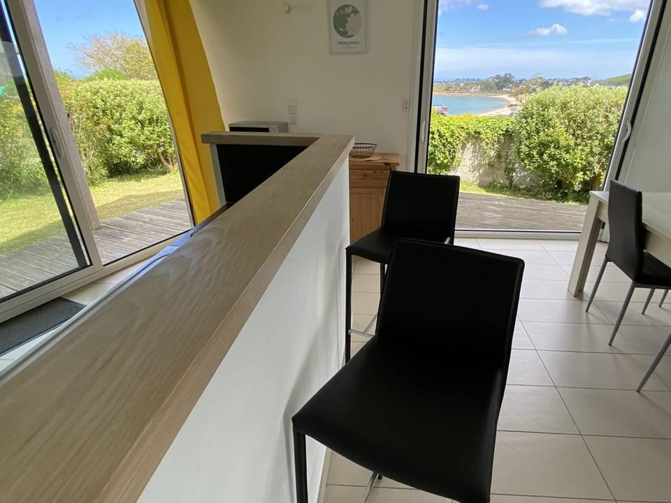 Appartement avec terrasse, WIFI à 100m de la plage à Trébeurden - FR-1-368-424 Apartment in Brittany
