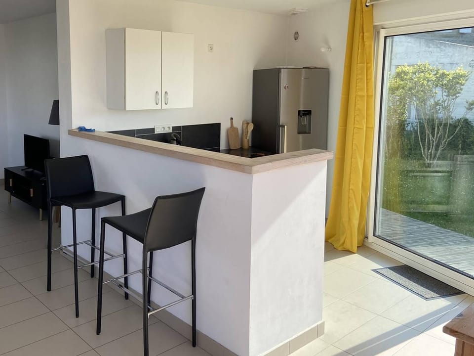Appartement avec terrasse, WIFI à 100m de la plage à Trébeurden - FR-1-368-424 Apartment in Brittany