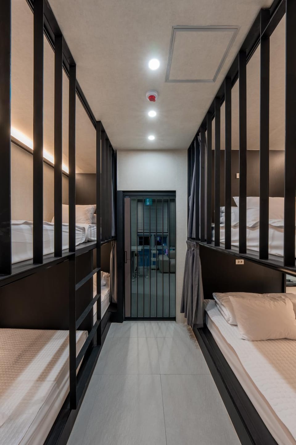 Bed, Photo of the whole room, Bedroom, bunk bed
