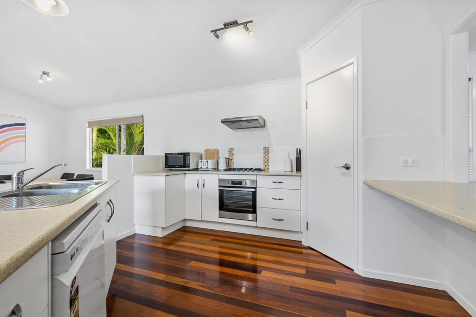 Esprit House - Rainbow Shores Pool - Free Wifi House in Rainbow Beach
