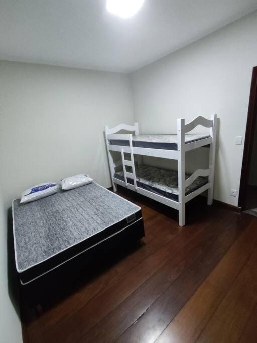 Bed, Bedroom, bunk bed