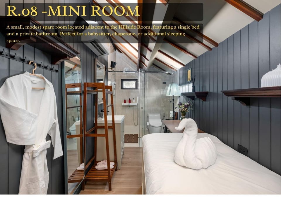 Bed, Bathroom, Bedroom