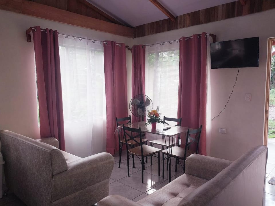 TV and multimedia, Living room, Dining area