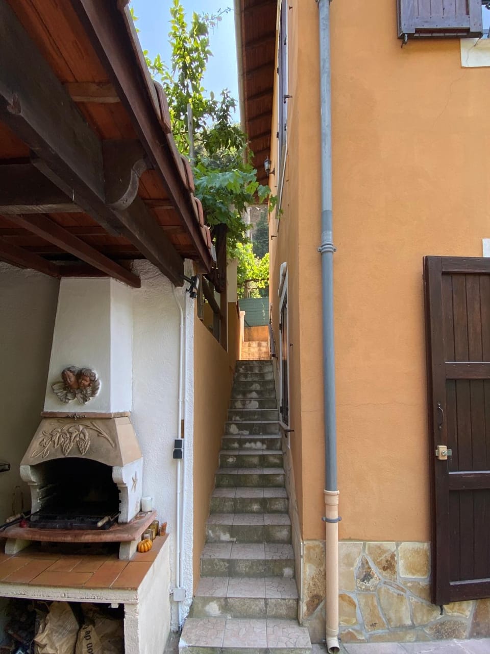 Villa Serenice - F2 au calme, climatisé, WIFI et parking gratuit House in Nice