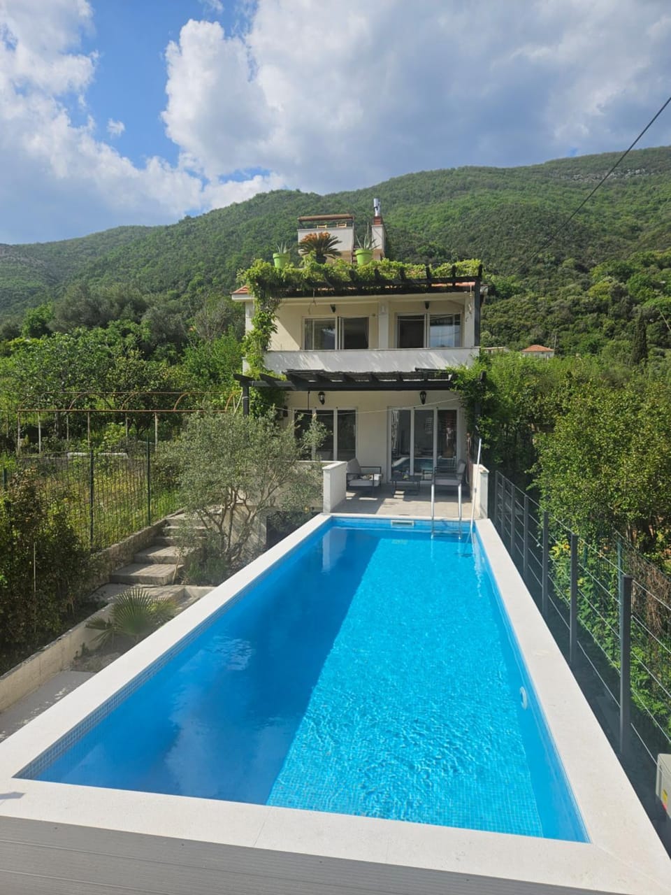 VanjAna House in Kotor Municipality