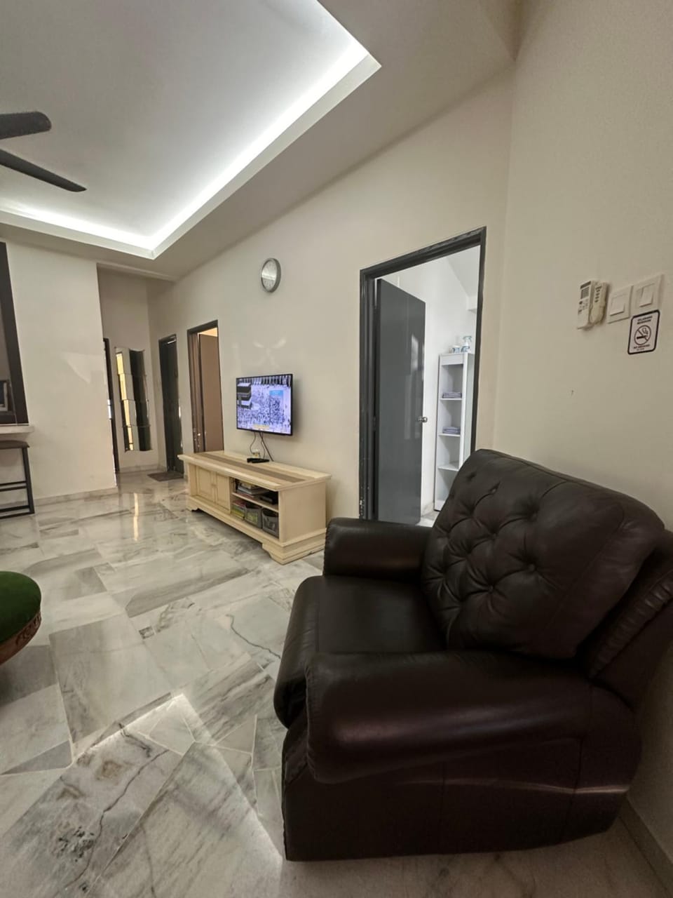 Desa Damai Homestay fully air cond and self check in #7 pax Apartment in Federal Territory of Kuala Lumpur