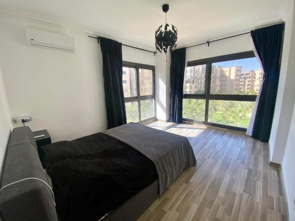 Bed, Photo of the whole room, Bedroom, air conditioner