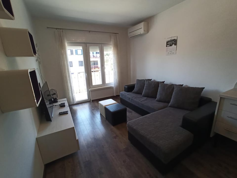 Apartment Mira Apartment in Pula