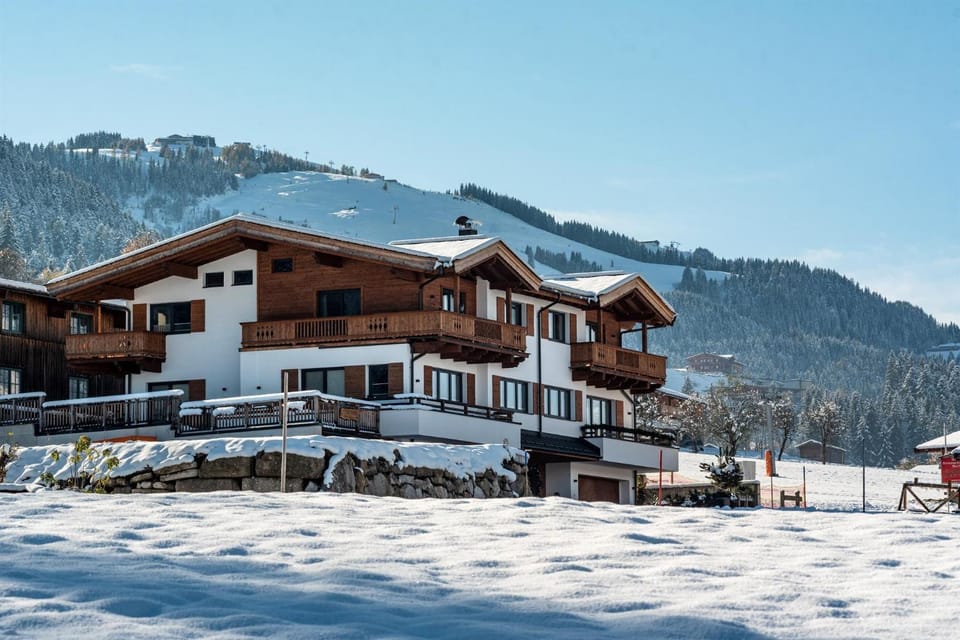 Property building, Day, Winter