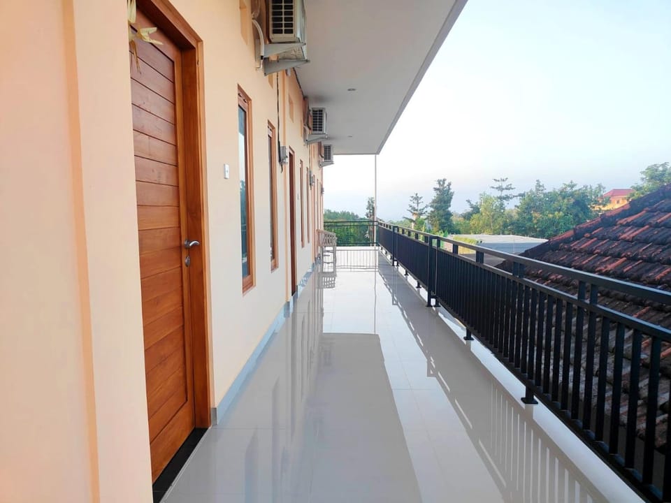 Property building, View (from property/room), Balcony/Terrace