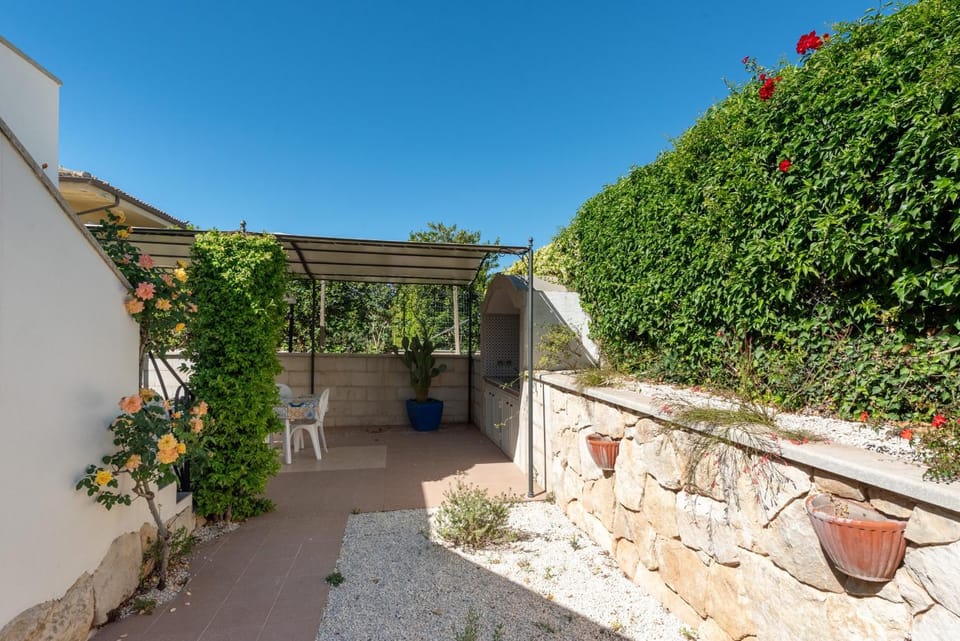 Patio, Garden, Garden view