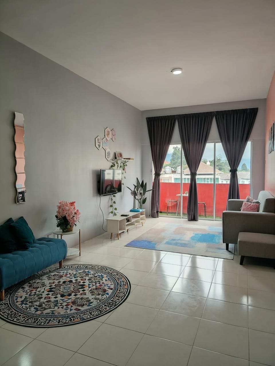 Living room, Seating area