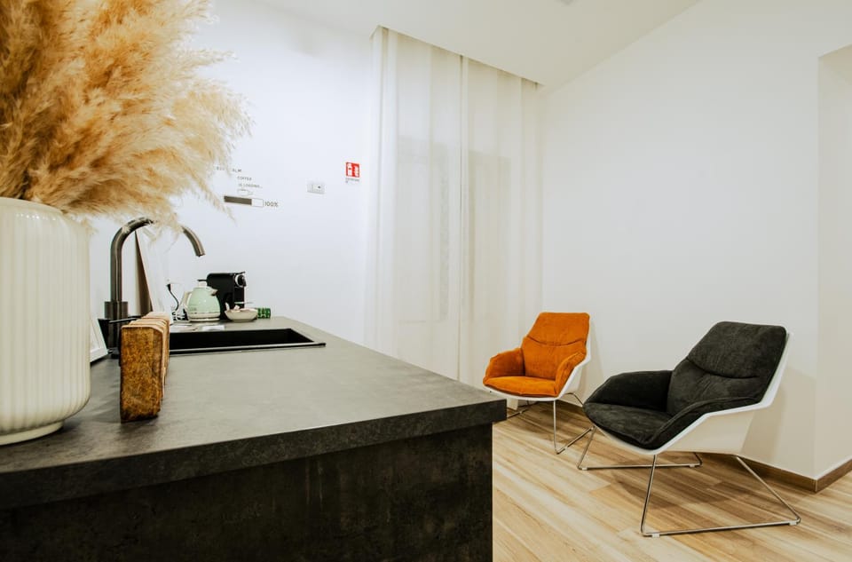 Communal lounge/ TV room, Internal: Not applicable to any particular room