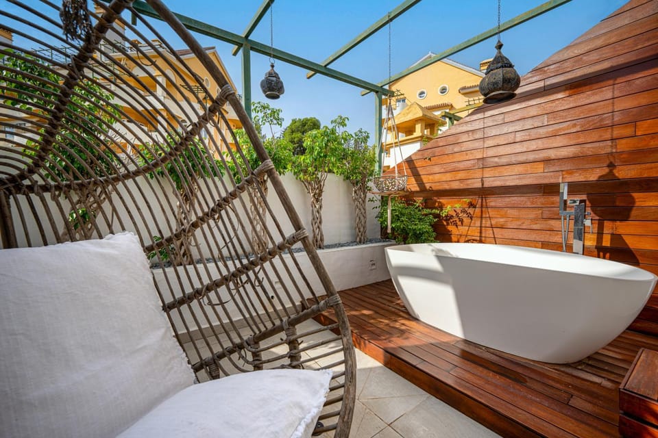 Hot Tub, Balcony/Terrace