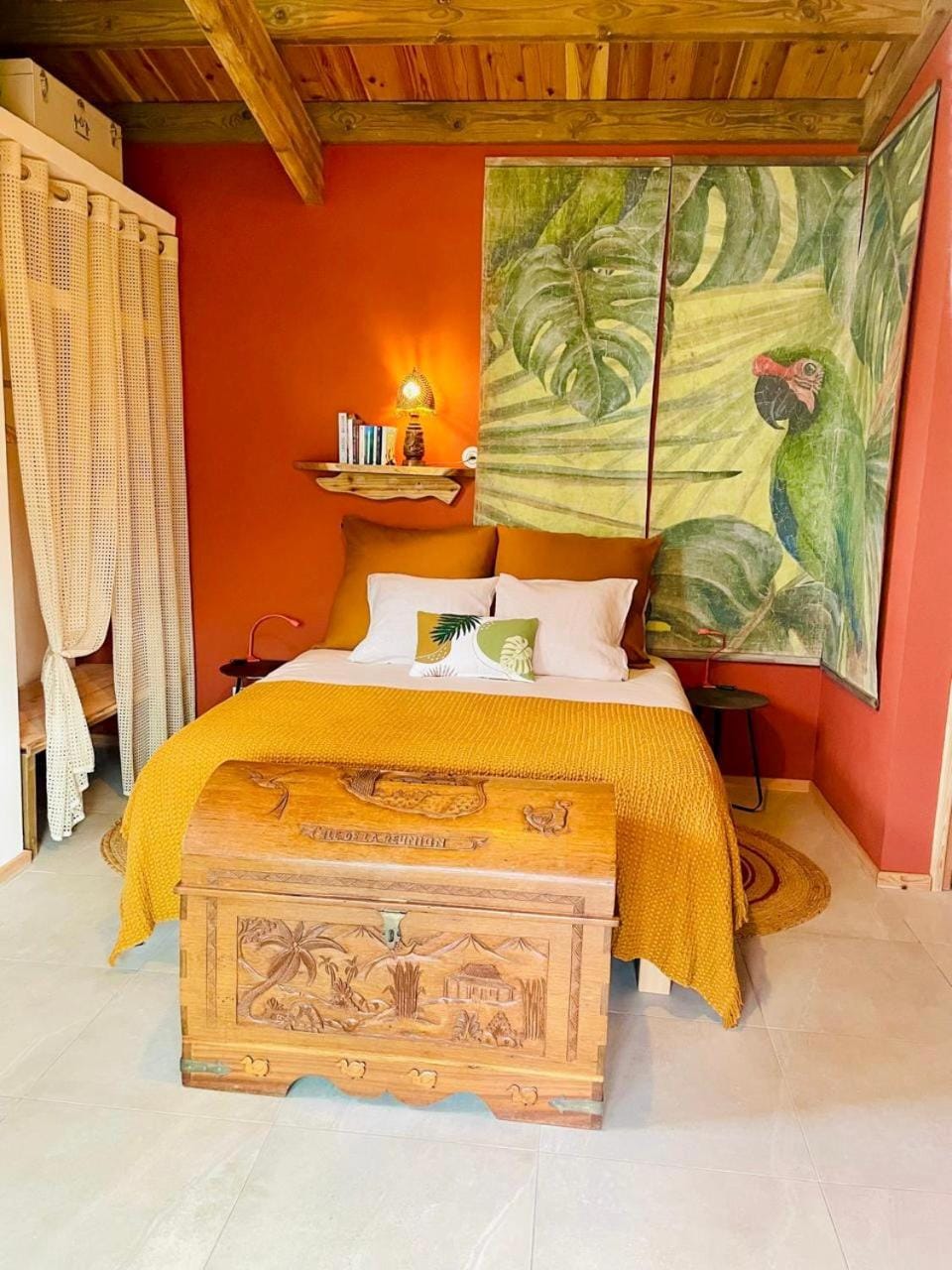 Bed, Bedroom