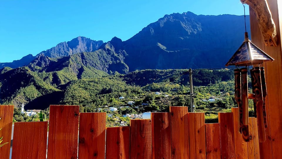 Nearby landmark, Natural landscape, Balcony/Terrace, Mountain view