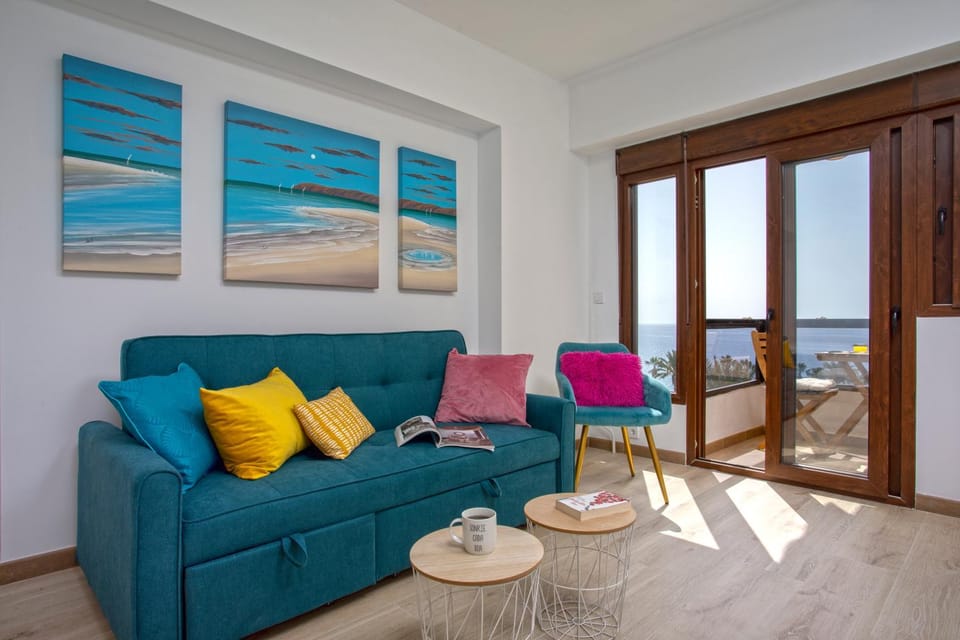 Balcony/Terrace, Living room, Seating area