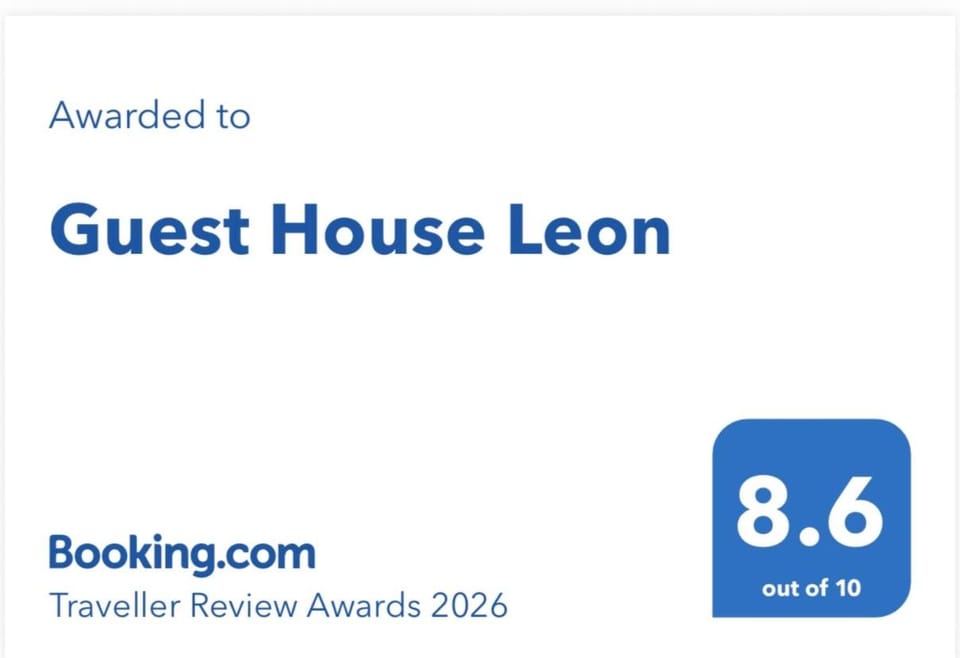 Guest House Leon Bed and Breakfast in Batumi