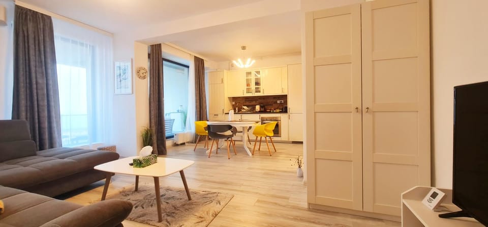 TV and multimedia, Living room, Seating area, Dining area, wardrobe