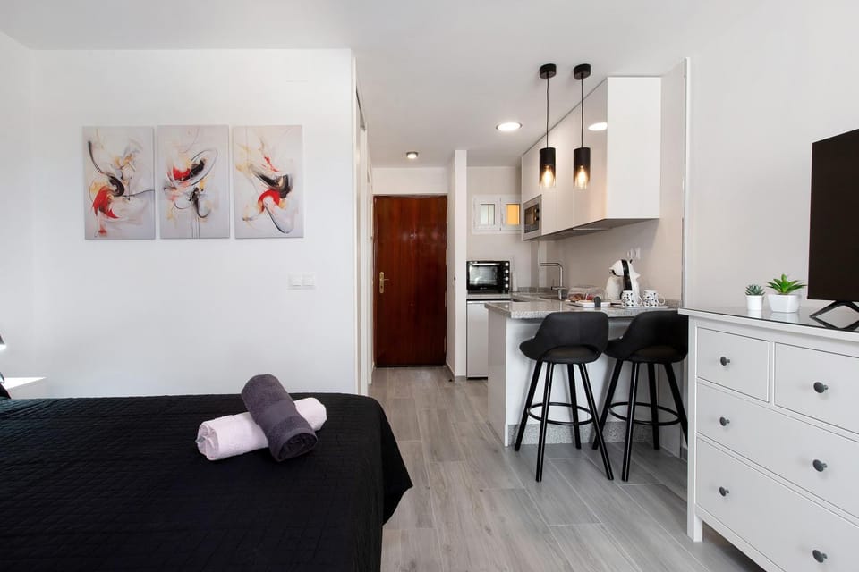 Living room, Bedroom