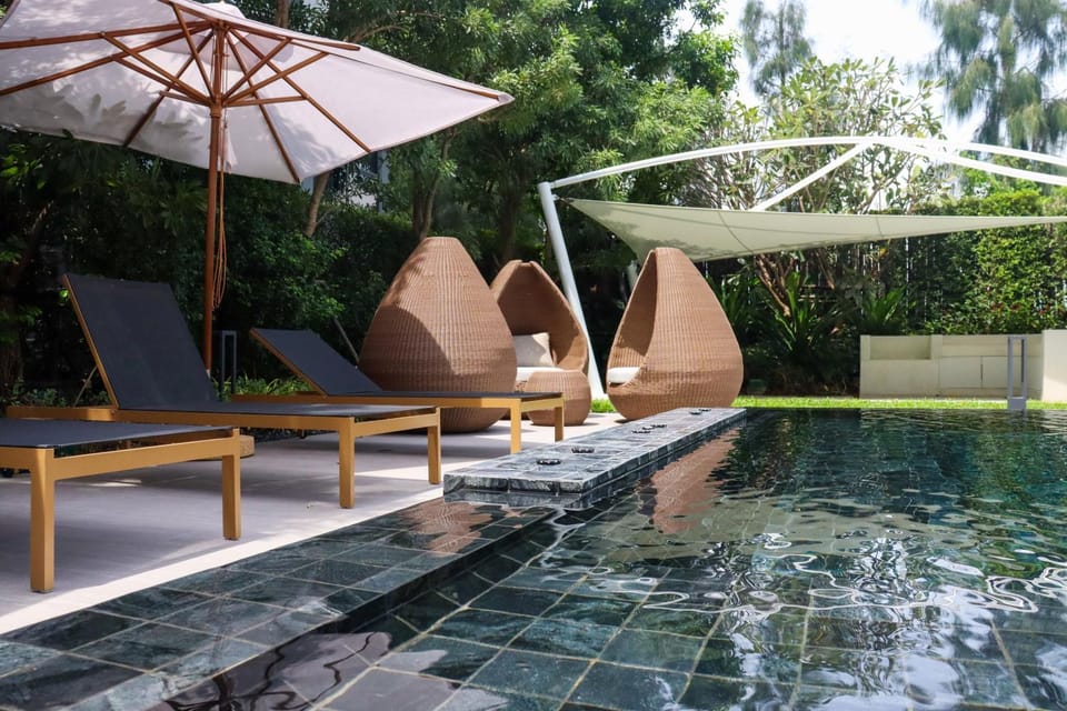 Garden, Swimming pool, sunbed