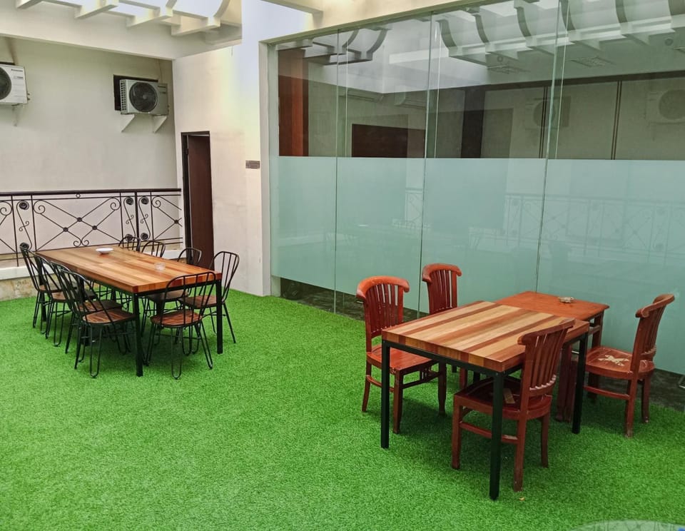 Seating area