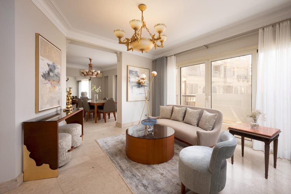 Living room, Seating area, Dining area