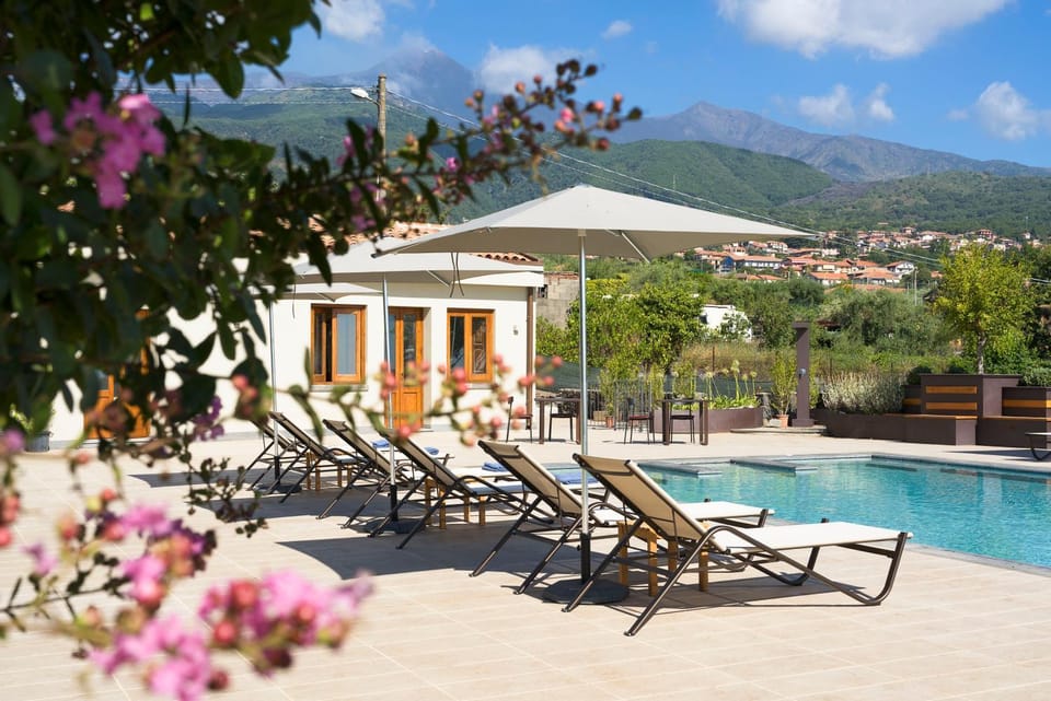 Spring, Day, Natural landscape, Mountain view, Pool view, Swimming pool, sunbed