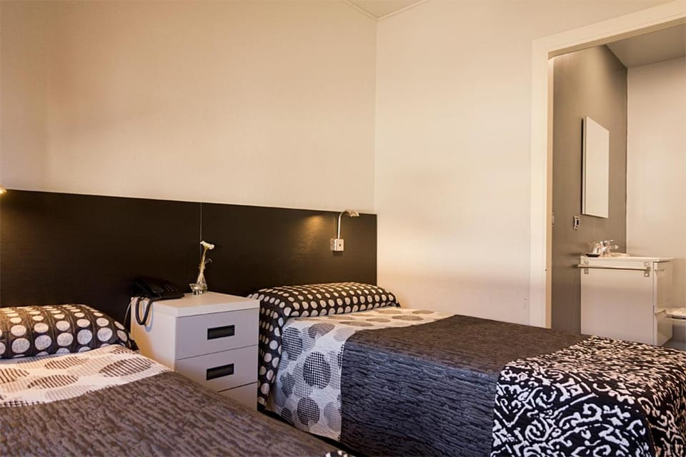 Bed, Bathroom, Photo of the whole room, Bedroom