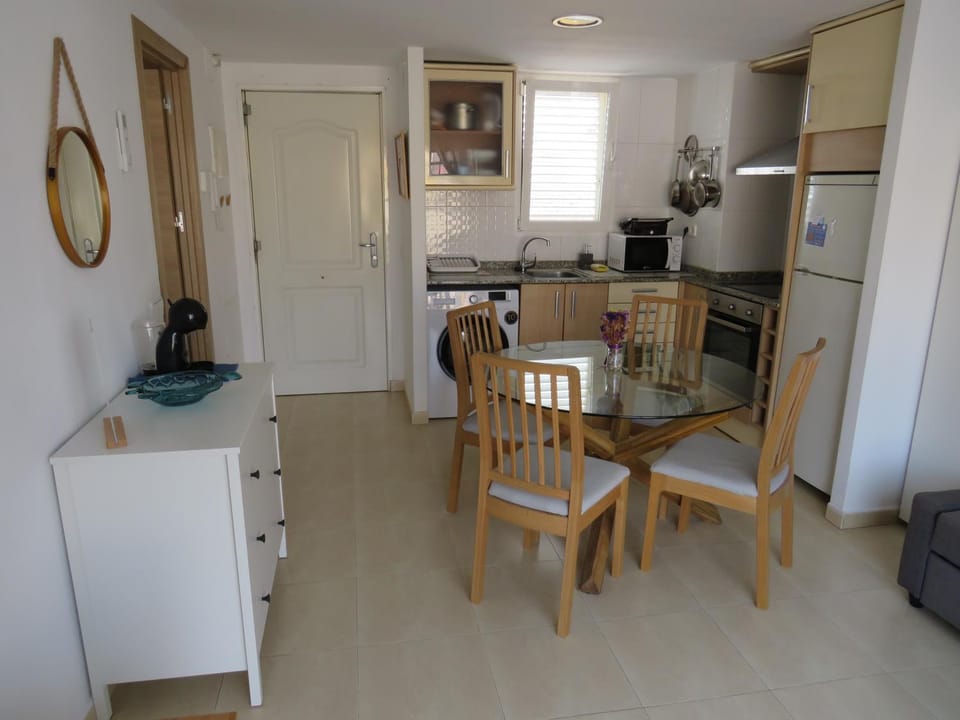 Coffee/tea facilities, Living room, kitchen