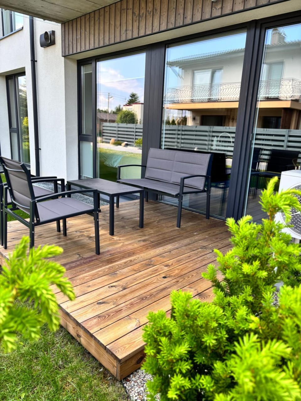 ᴄᴏʜᴏsᴛ I New Apt W l Terrace SelfCheck-in Apartment in Palanga