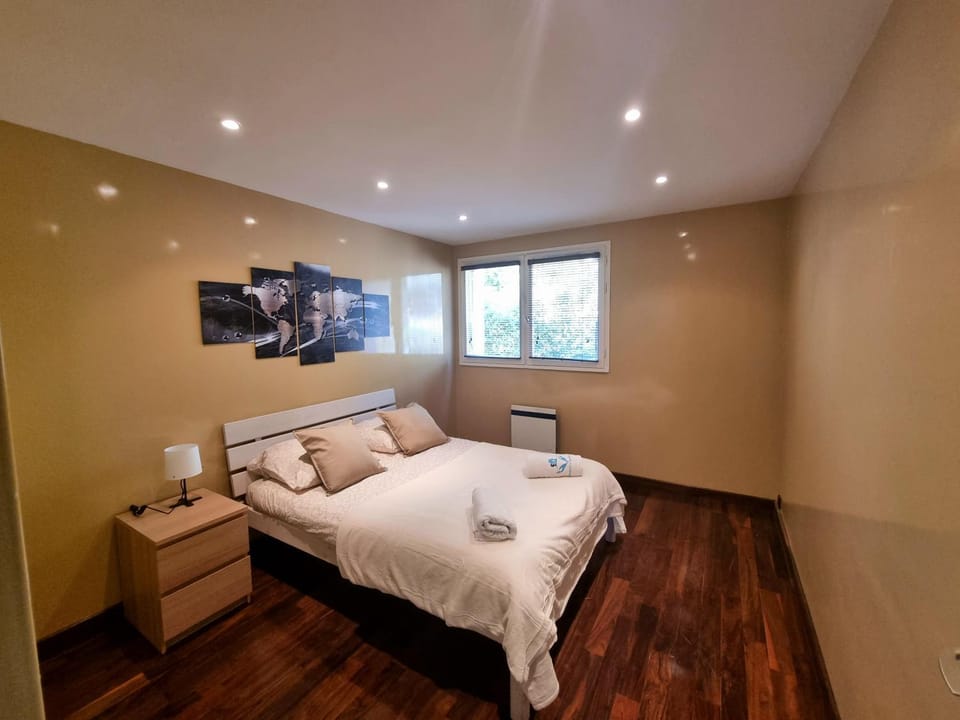 Appartement T4 115 m2 Super Valmont Chanot Velodrome Marseille Apartment in Marseille