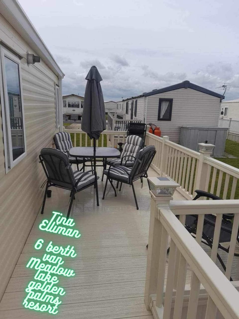 Tina's caravan hire Campground/ 
RV Resort in Chapel Saint Leonards