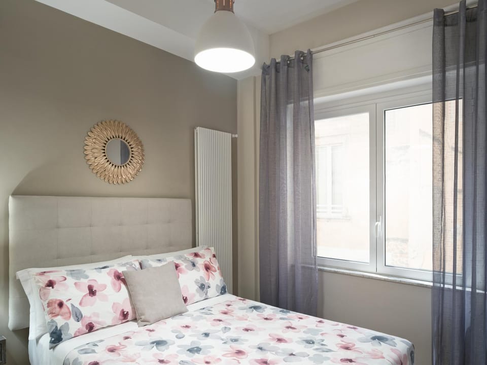 Vomero Elegante - 4 Camere - Ideale per Famiglie Apartment in Naples
