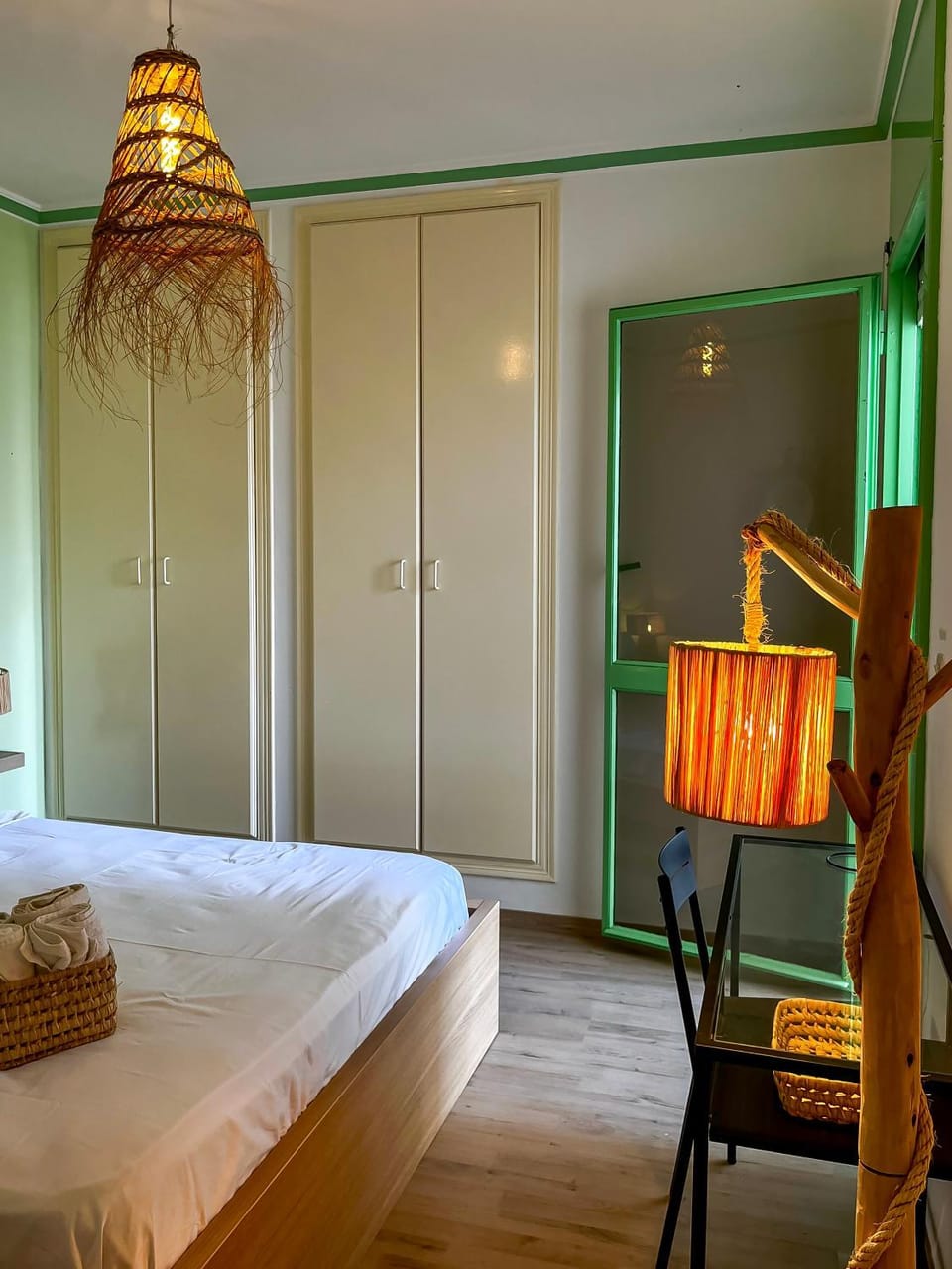 Bed, Photo of the whole room, Bedroom, wardrobe