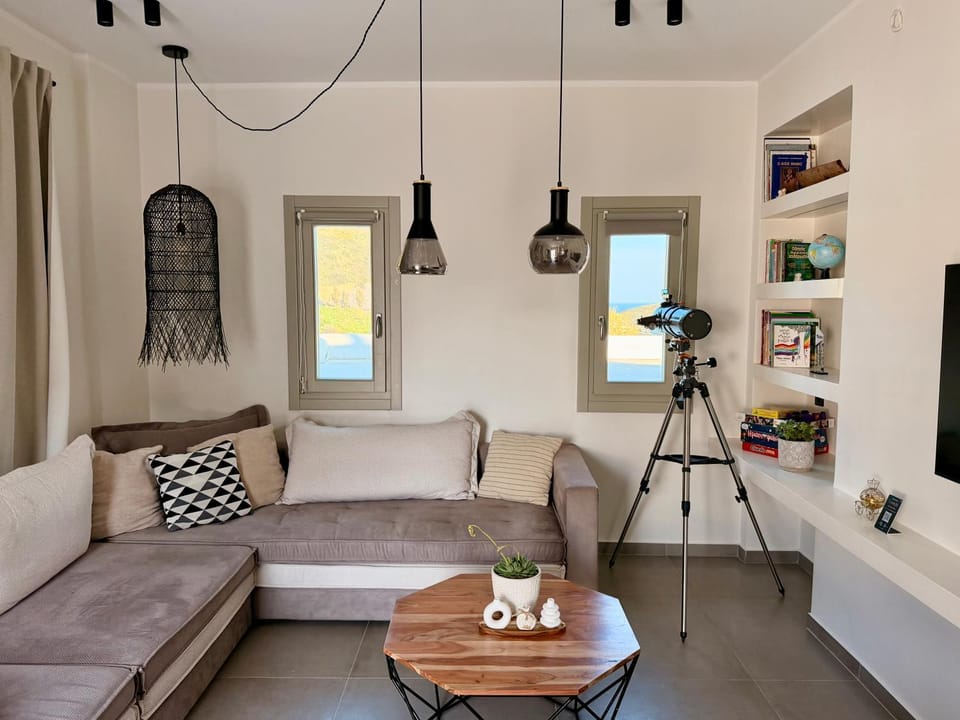 Apademia Skyros Luxury Apartment Apartment in Euboea