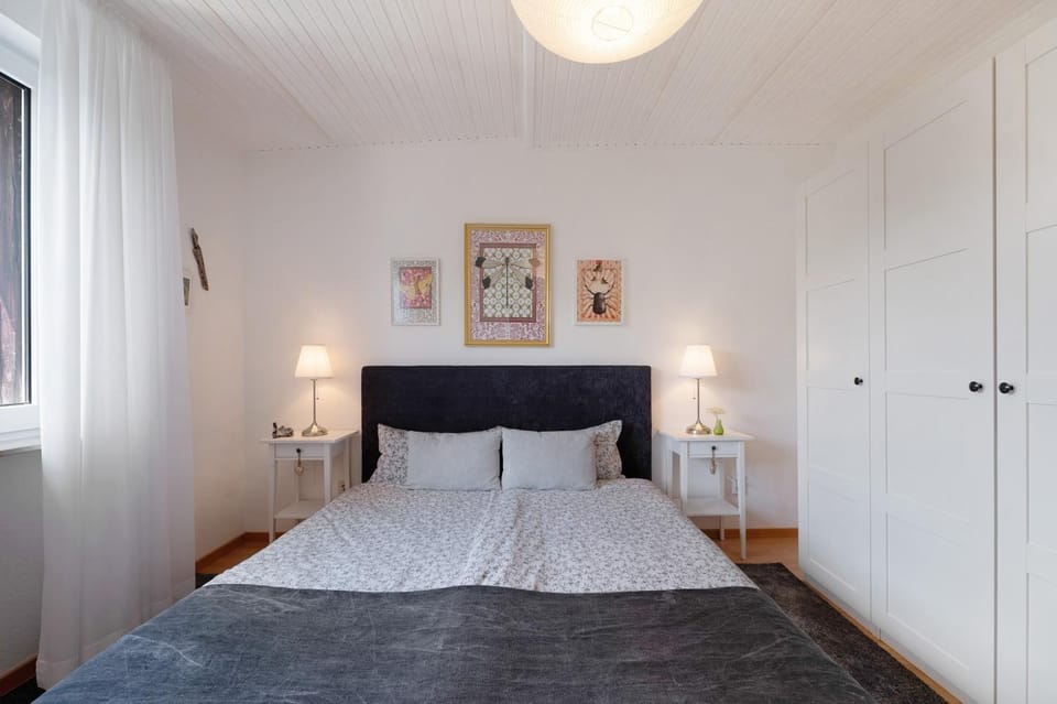 Living room, Bedroom