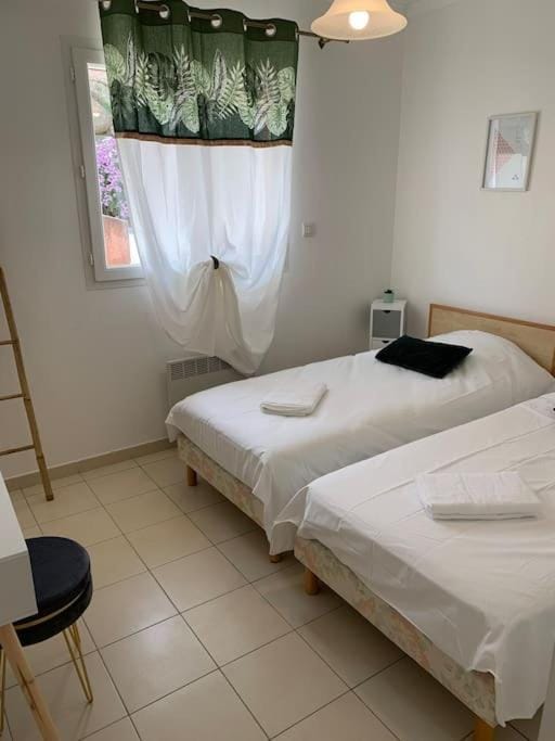 Les Cistes Appt type 3 avec terrasse vue sur mer Apartment in Propriano