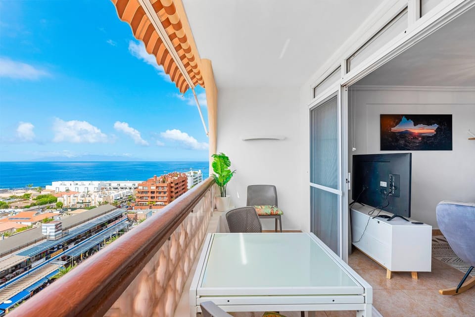 View (from property/room), Balcony/Terrace, Sea view