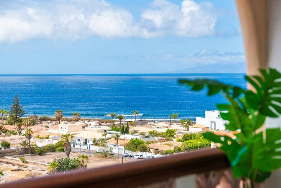 View (from property/room), Balcony/Terrace, Balcony/Terrace, City view, Sea view