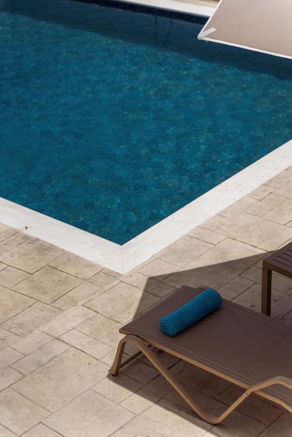 Pool view, Swimming pool, sunbed