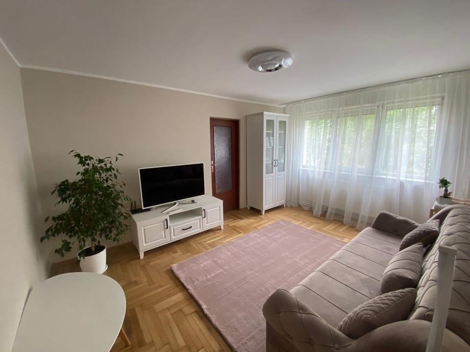Communal lounge/ TV room, Seating area, Evening entertainment