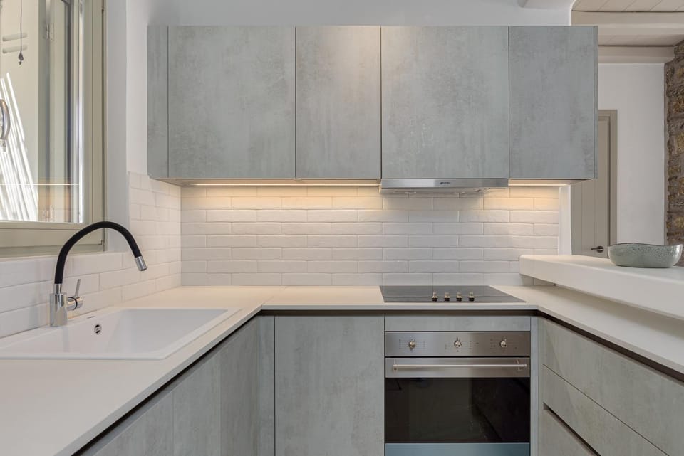 Kitchen or kitchenette, stove