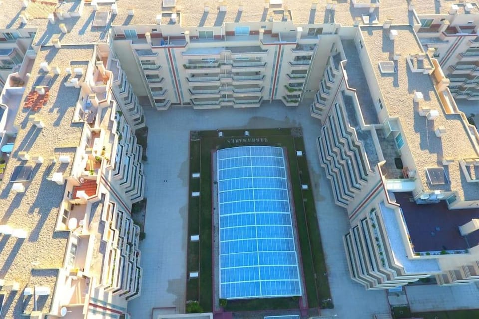 Pool and sea view accommodation 50 m sea Apartment in Aveiro District, Portugal