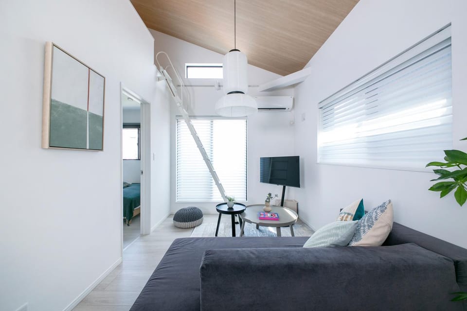 TV and multimedia, Living room, air conditioner