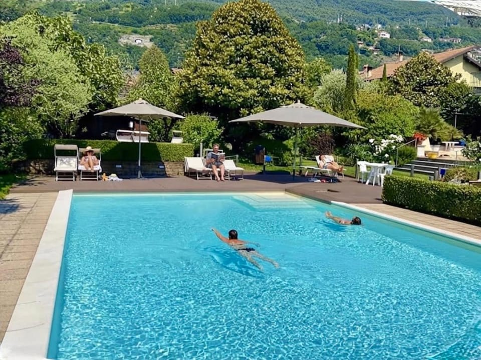 Ibiscus lago di Como Apartment in Dongo